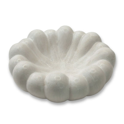 White cloud ashtray with shell-like design on a white background