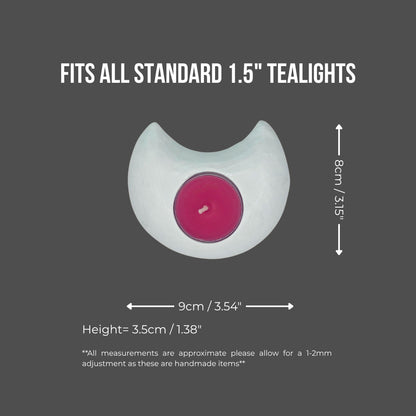 Tealight holder with dimensions and fit information on a gray background